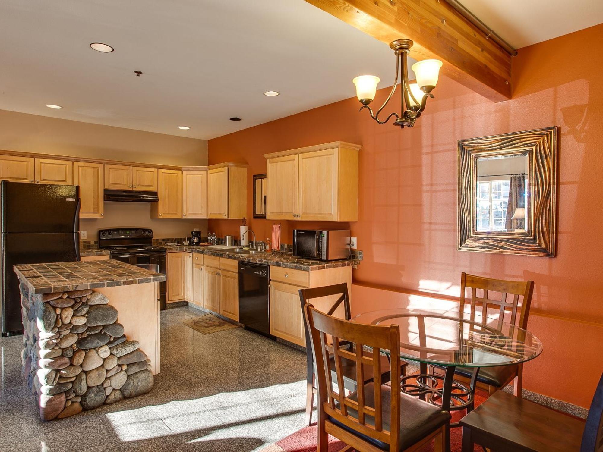 Leavenworth Village Inn Phòng bức ảnh